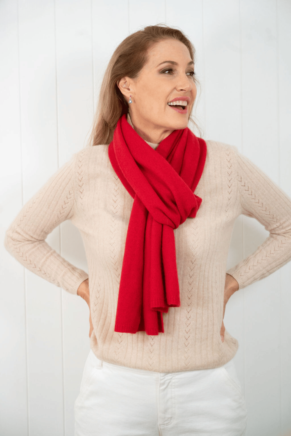 Cashmere Essential Scarf - True Red - Cara Cashmere