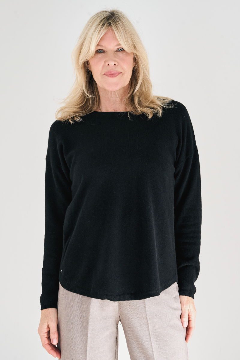 Cashmere Black Crew Jumper - Cara Cashmere