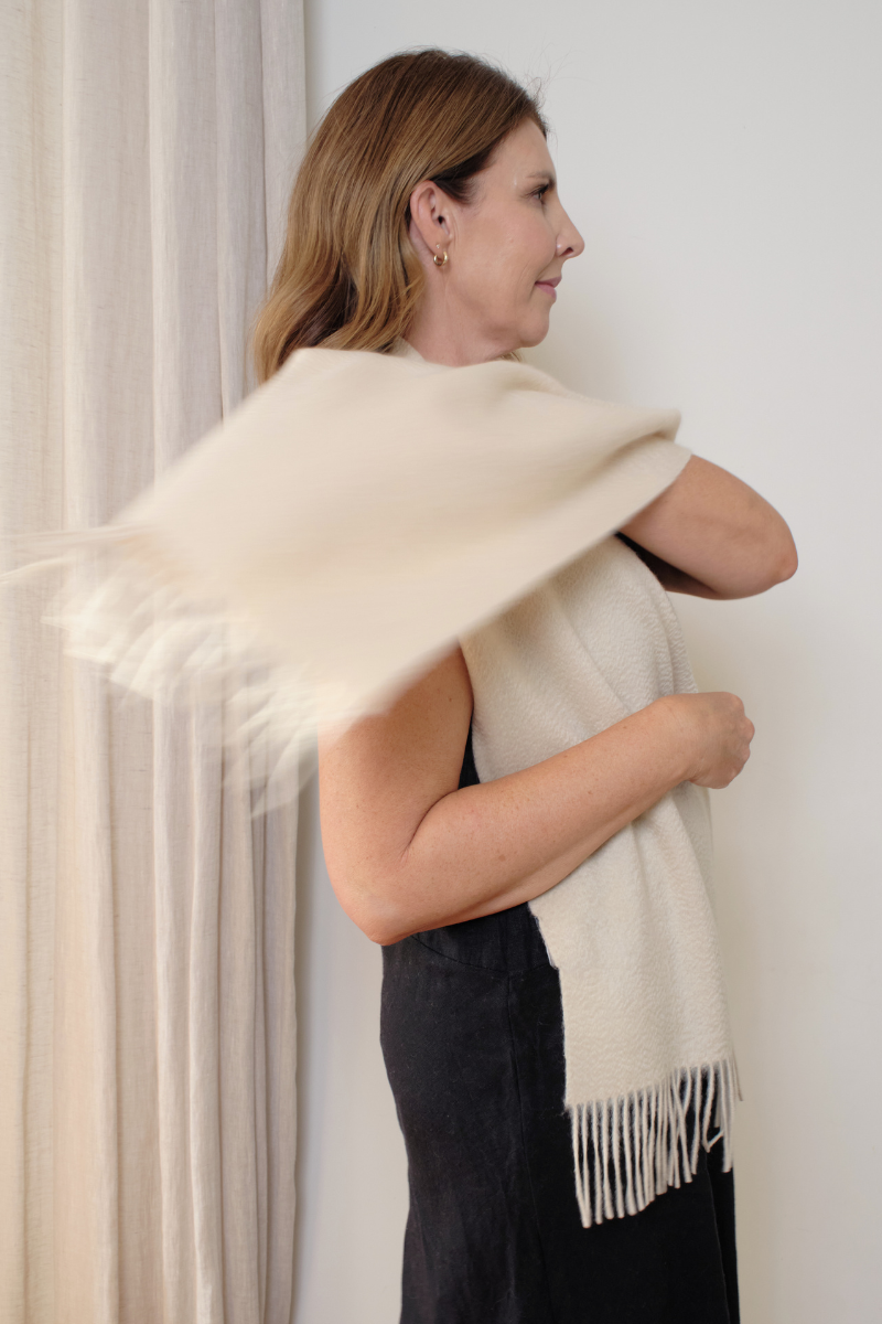 Cashmere Cream Lara Scarf - Cara Cashmere
