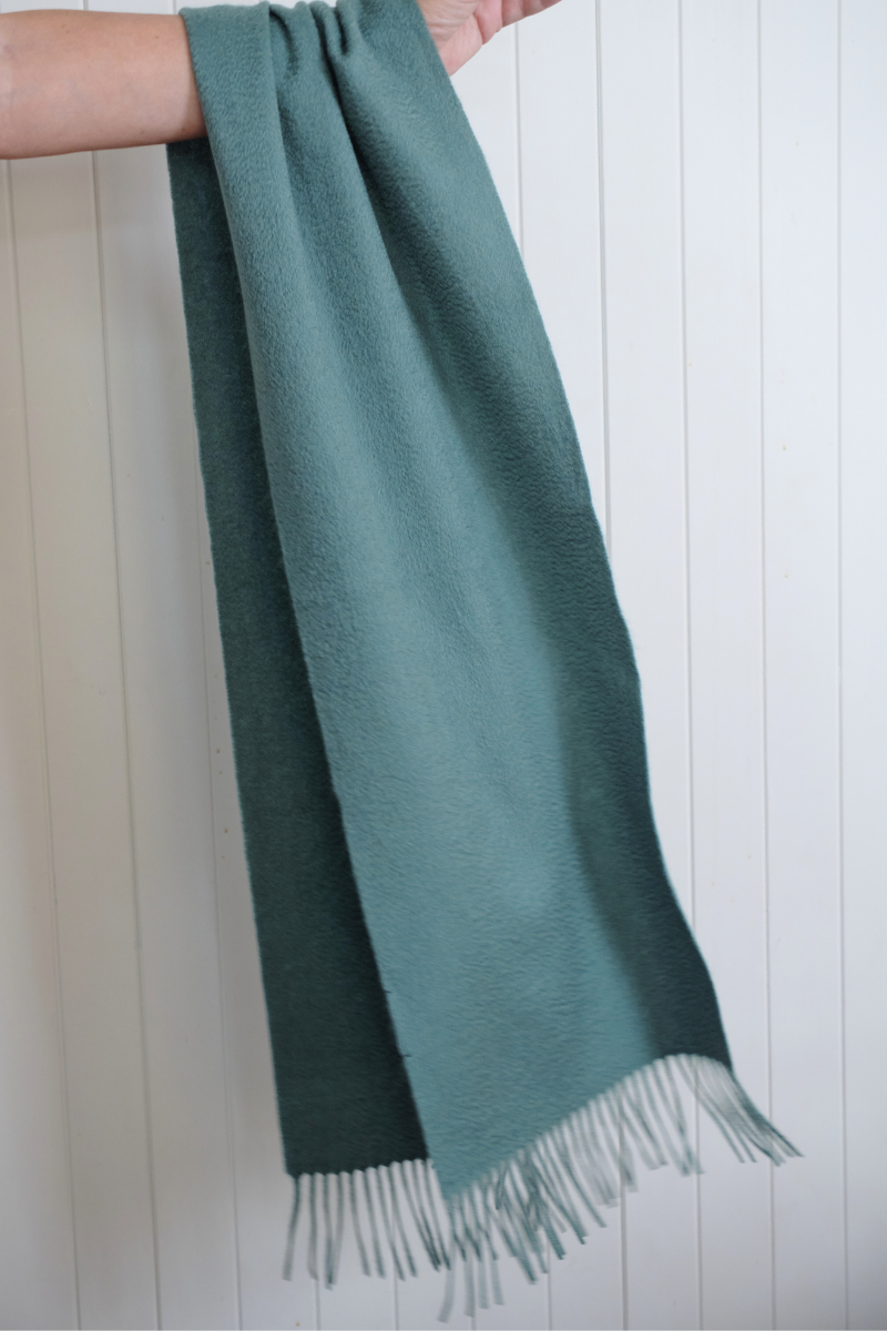 Cashmere Green Lara Scarf - Cara Cashmere