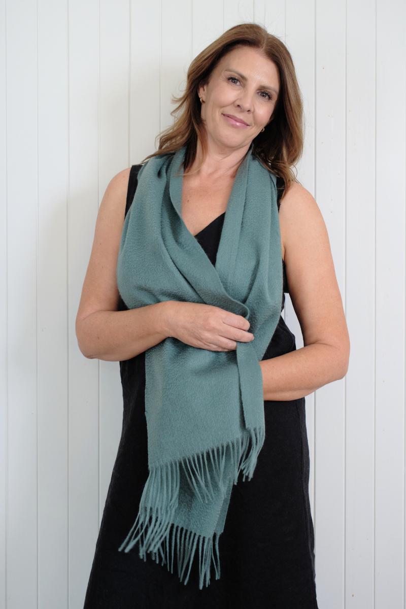 Cashmere Green Lara Scarf - Cara Cashmere