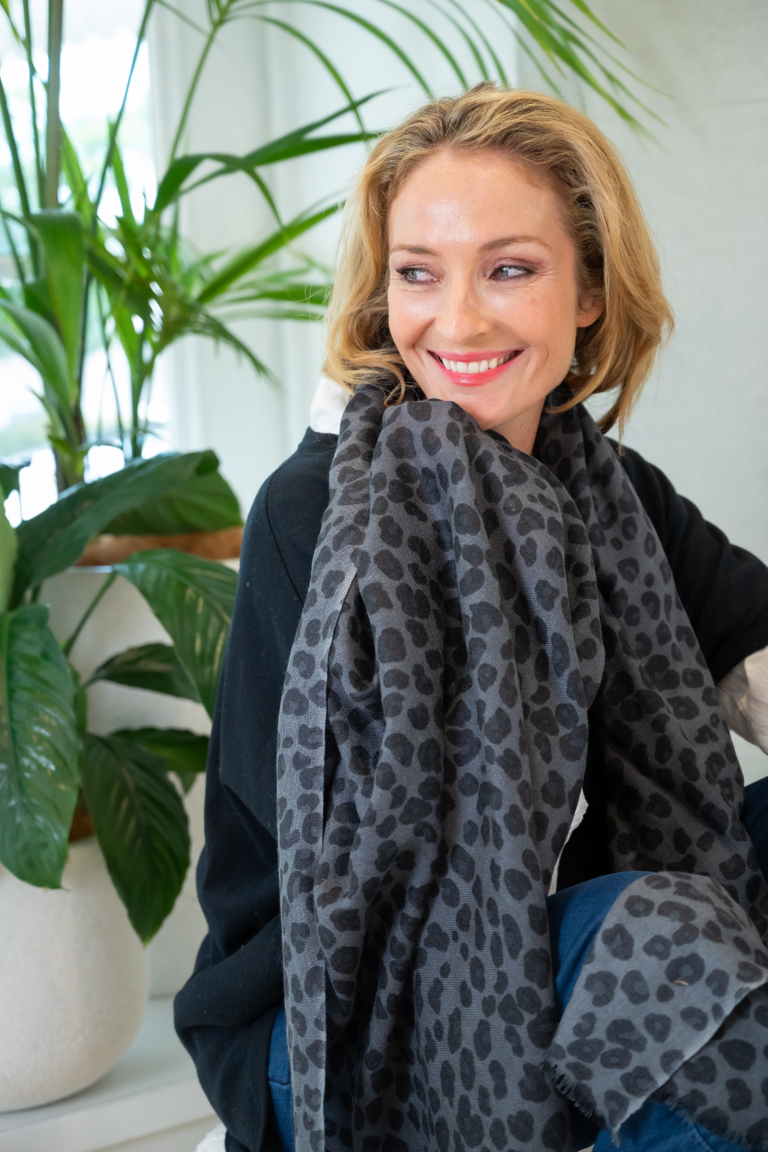 Leopard 2025 cashmere scarf