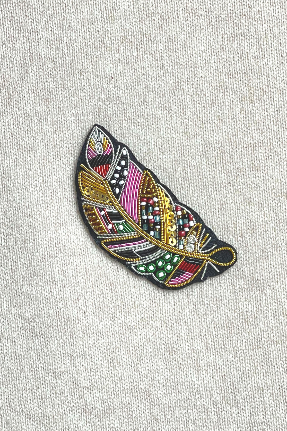 Embroidered Magnet Brooch - Cara Cashmere