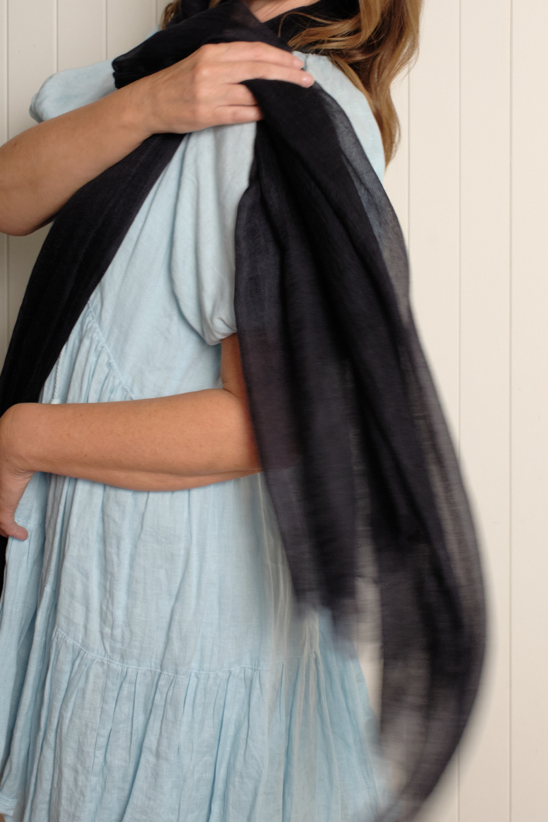 Cashmere Black Aura Scarf - Cara Cashmere