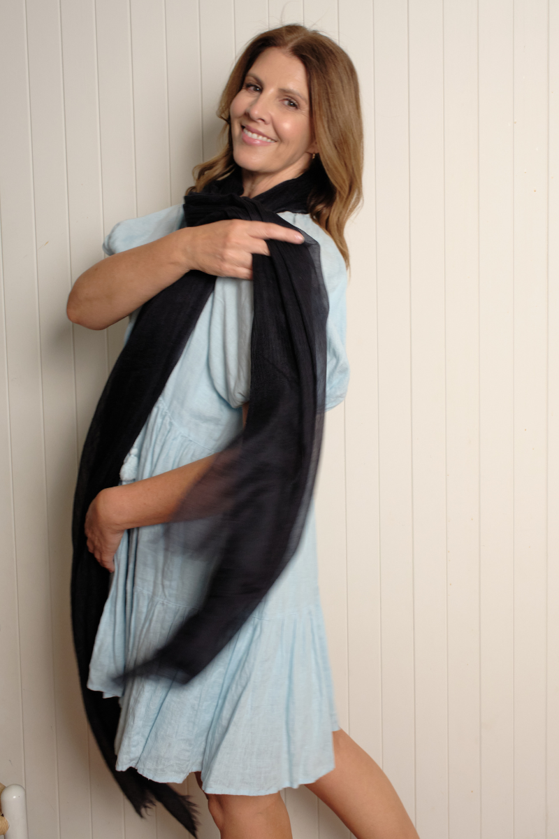 Cashmere Black Aura Scarf - Cara Cashmere