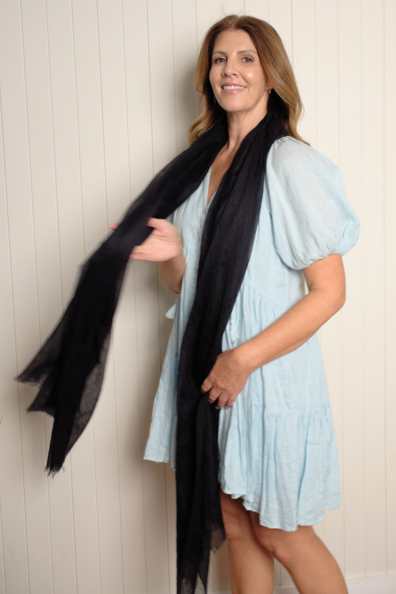 Cashmere Black Aura Scarf - Cara Cashmere