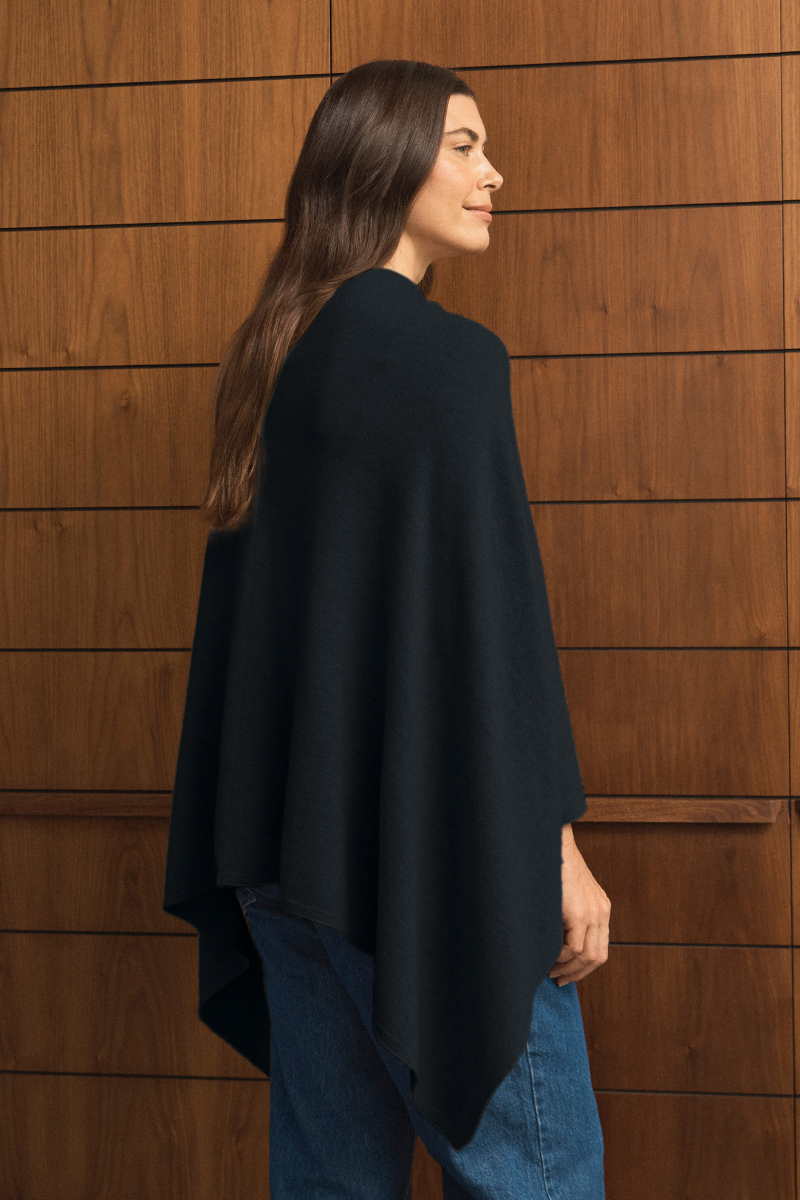 Cashmere Black Poncho - Cara Cashmere