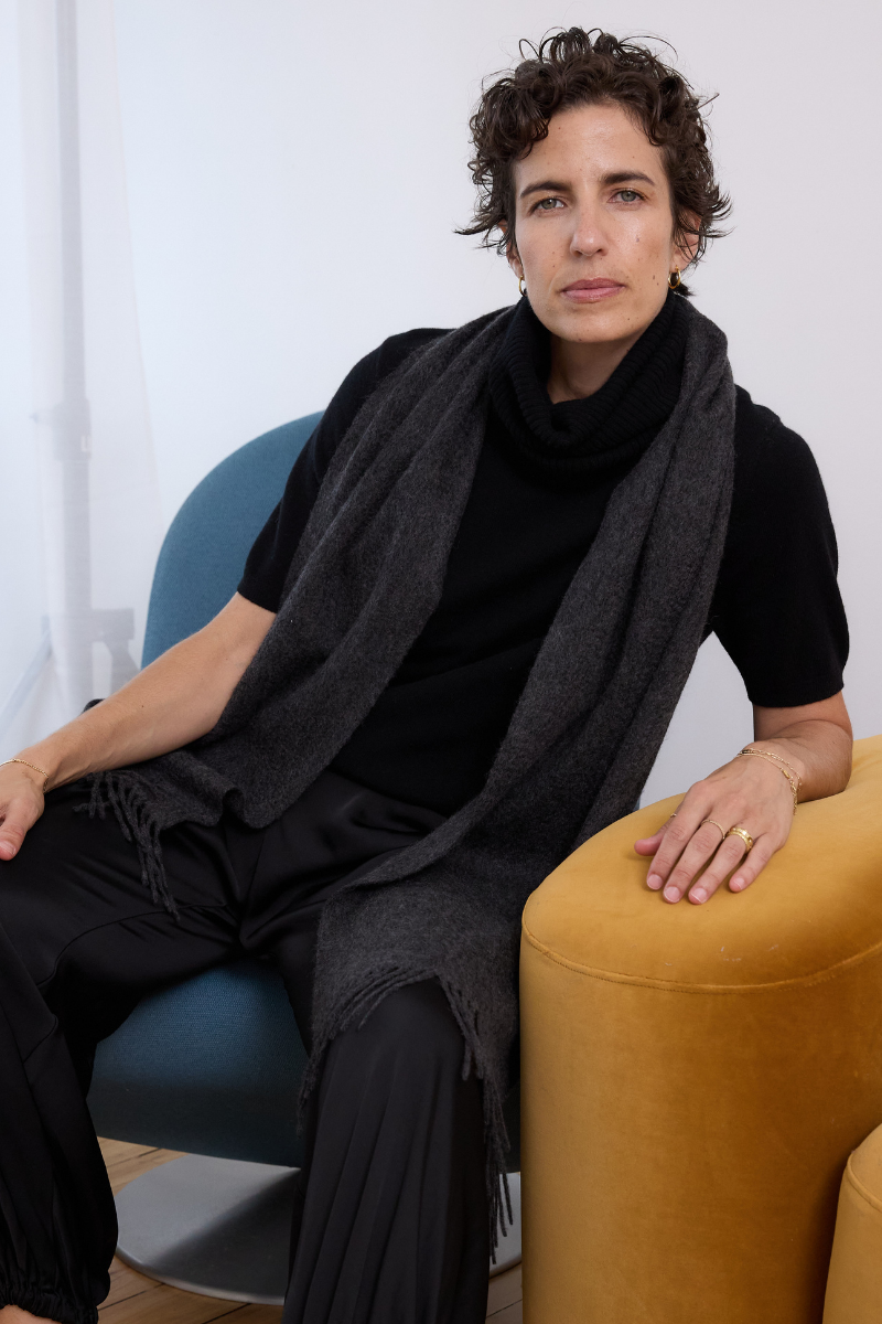 Cashmere Charcoal Lara Scarf - Cara Cashmere