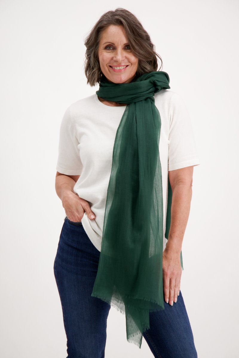 Cashmere Rich Green Aura Scarf - Cara Cashmere