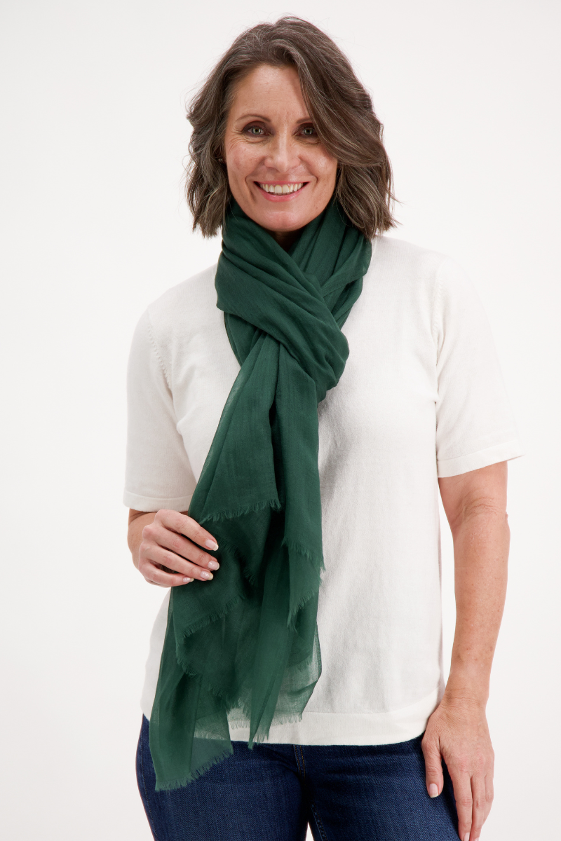 Cashmere Rich Green Aura Scarf - Cara Cashmere