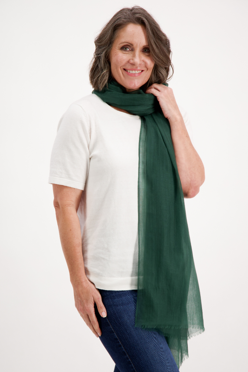 Cashmere Rich Green Aura Scarf - Cara Cashmere