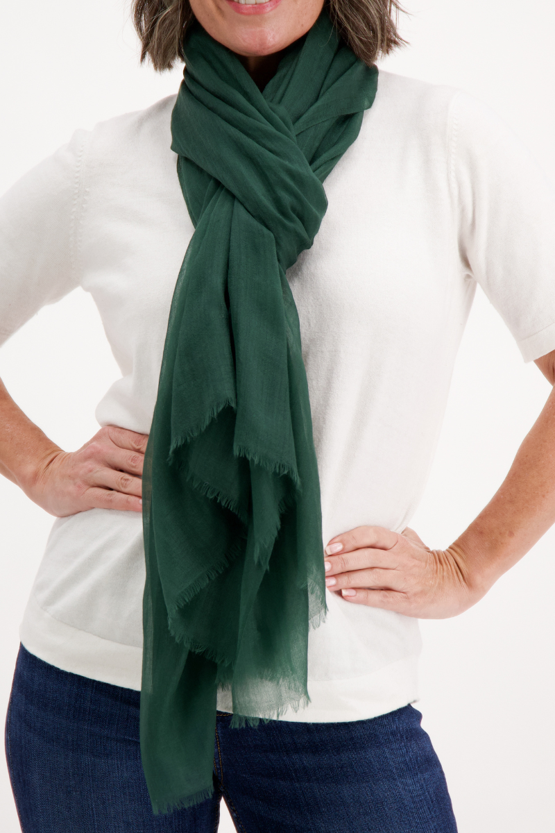 Cashmere Rich Green Aura Scarf - Cara Cashmere