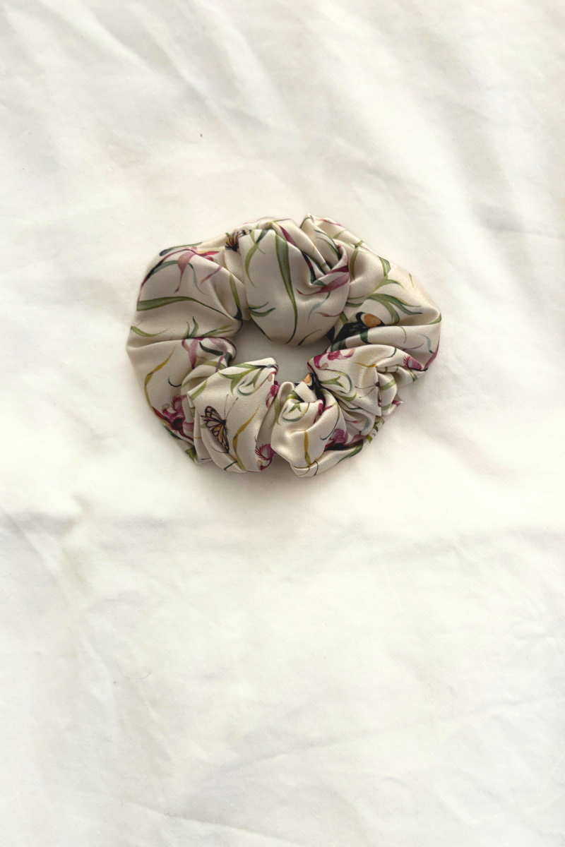 "Eastern Honeyeater and Orchid" Silk Eye Mask and Scrunchie - Cara Cashmere