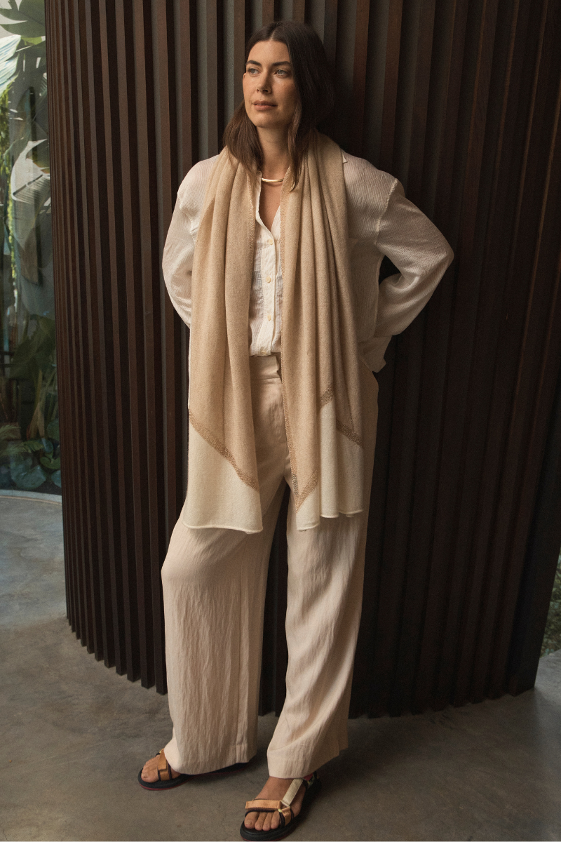 Cashmere Cream and Gold Graphic Geometric Intasia City Wrap